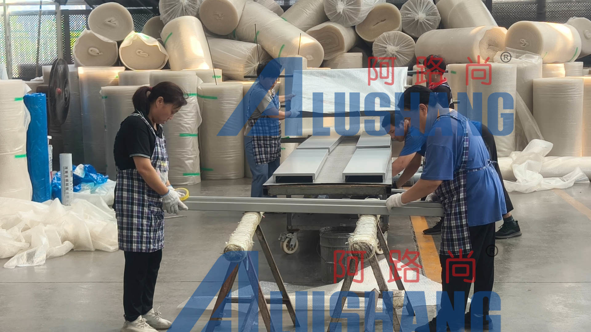 Waterproof U Shaped Aluminum Ceiling Aluminium Composite ISO9001 wall decoration ceiling sequence