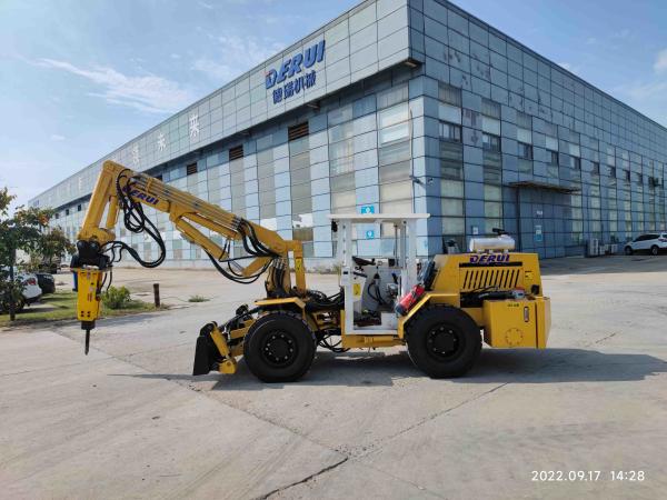 Underground Utility Vehicle Scaling Jumbo Mining crushing Rock drill Chiseling
