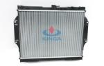 Engine Auto Parts Aluminum V31 Mitsubishi Pajero Radiator Oem MB356156