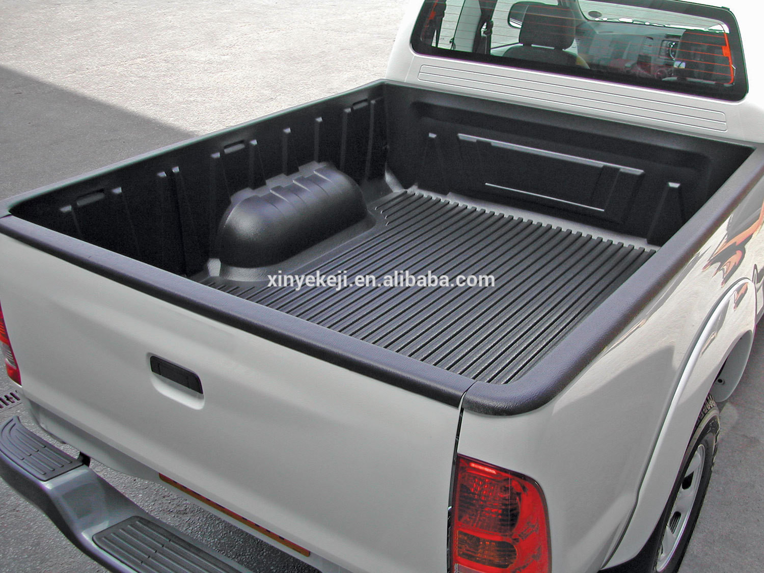 HDPE 0.15 CBM Truck Bedliner Cover Toyota Hilux Vigo L200 Navara NP300