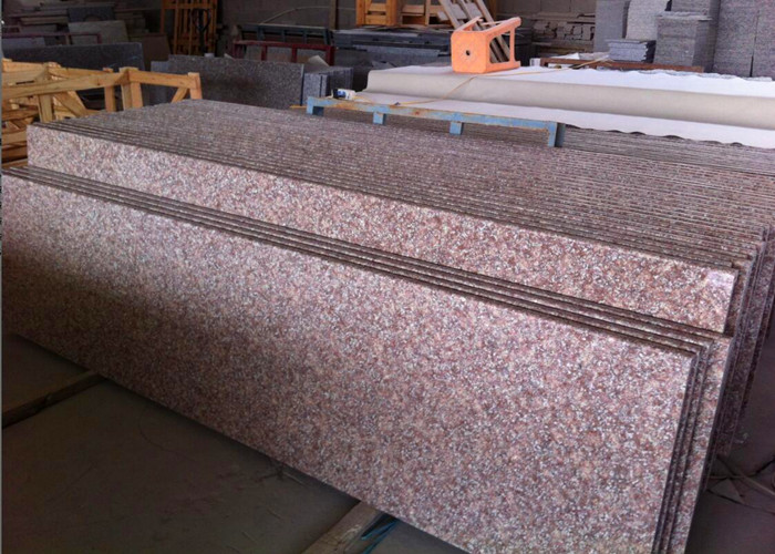 Customize Polished G687 Granite Kitchen Countertops / Worktops For Residence