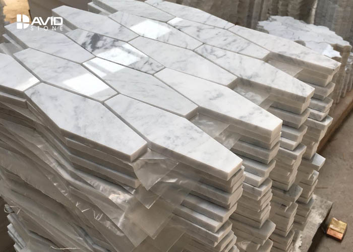 Lantern Shape Carrara Polished Mosaic Floor Tile Sheets 7cm Length 10mm Thickness
