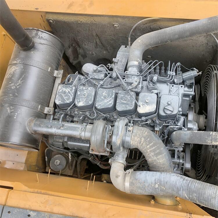 Excellent Condition 22000 KG Hyundai 220LC-9S Crawler Excavator with 112 KW Power