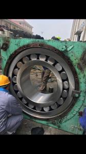 Quality spherical roller bearing 23096 MW33C3 wholesale