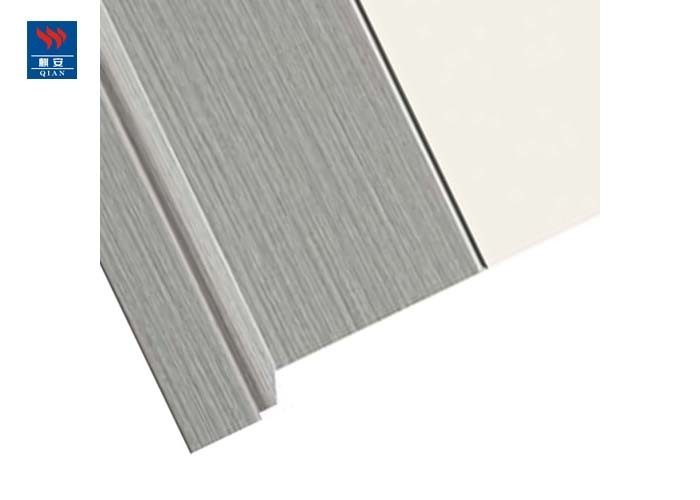 Wooden Soundproof PVC WPC Toilet Eco Friendly Doors