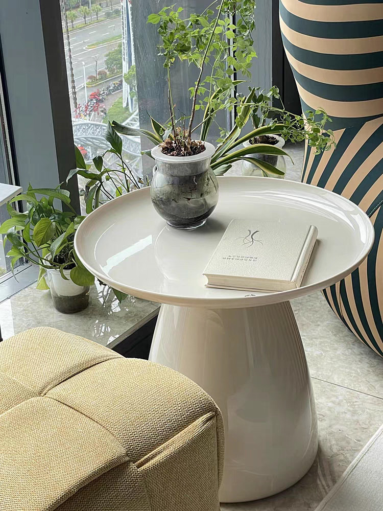 Modern Sofa Side Table Art Colour Fiberglass Bedside Chairside Table