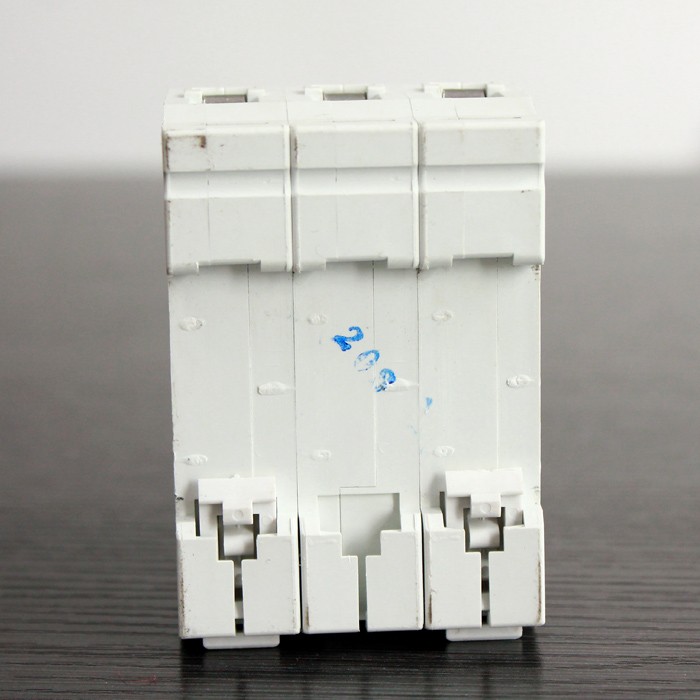 DC Mini Circuit Breaker mcb DZ47-63 Good Quality Hot Sale