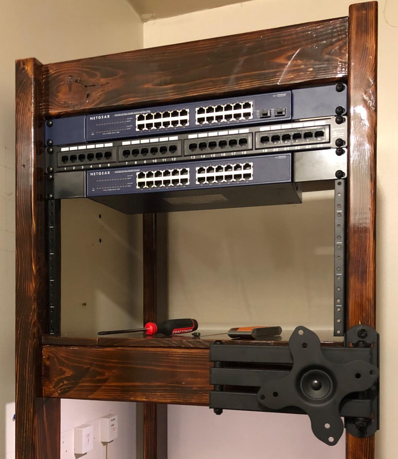 ISO9001 Rohs CE 16949 2U Heavy Duty Steel Vertical Rack Rail Pair DIY Kit With Hardware