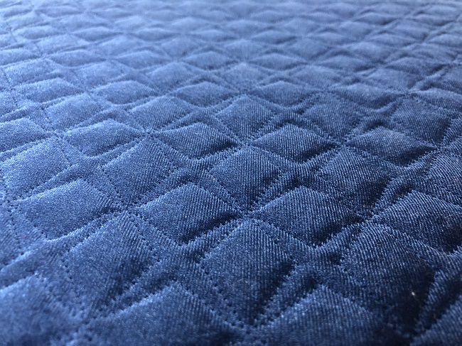 Dual Layer Quilted Velvet Fabric For Bedding Navy Blue 320GSM 93% Polyester