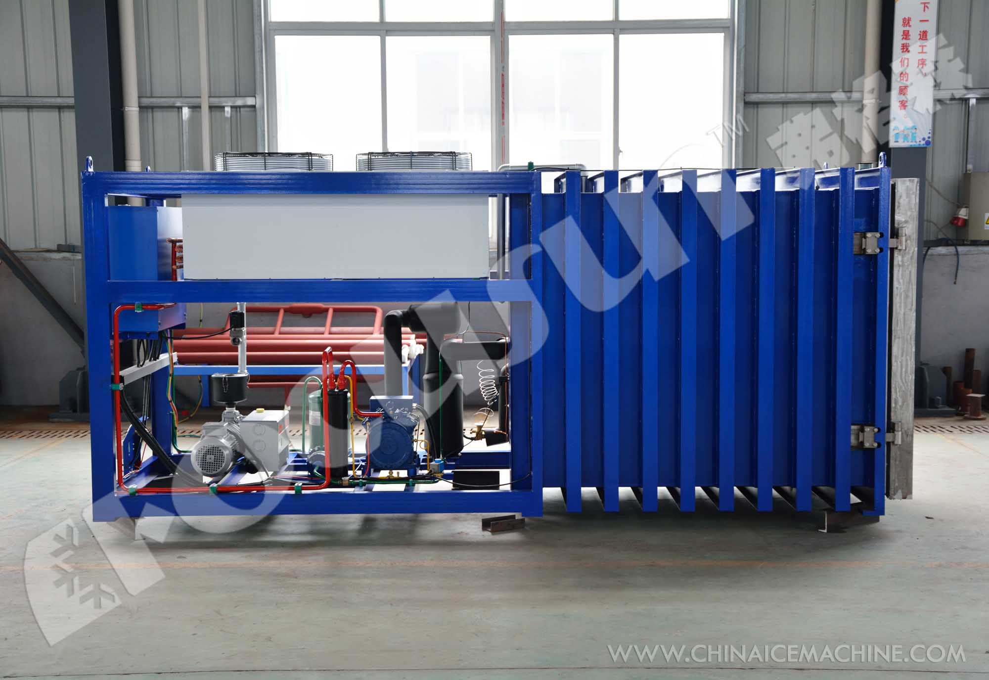2024 Snow Ice Powder Maker Small Capacity for Children Playground and 50 kw in Chin