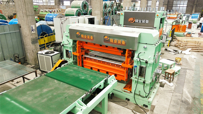 Precision Rotary Shear Cut To Length Line High Speed Fly Cutting