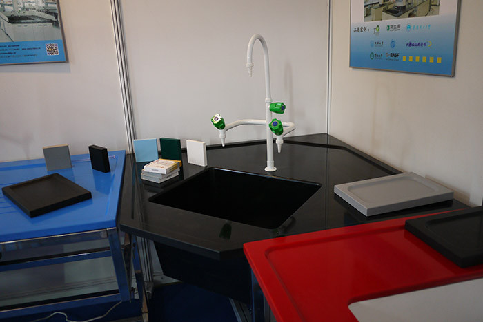 Epoxy drop in sink with drainboard durability White , laboratory furniture manufacturers