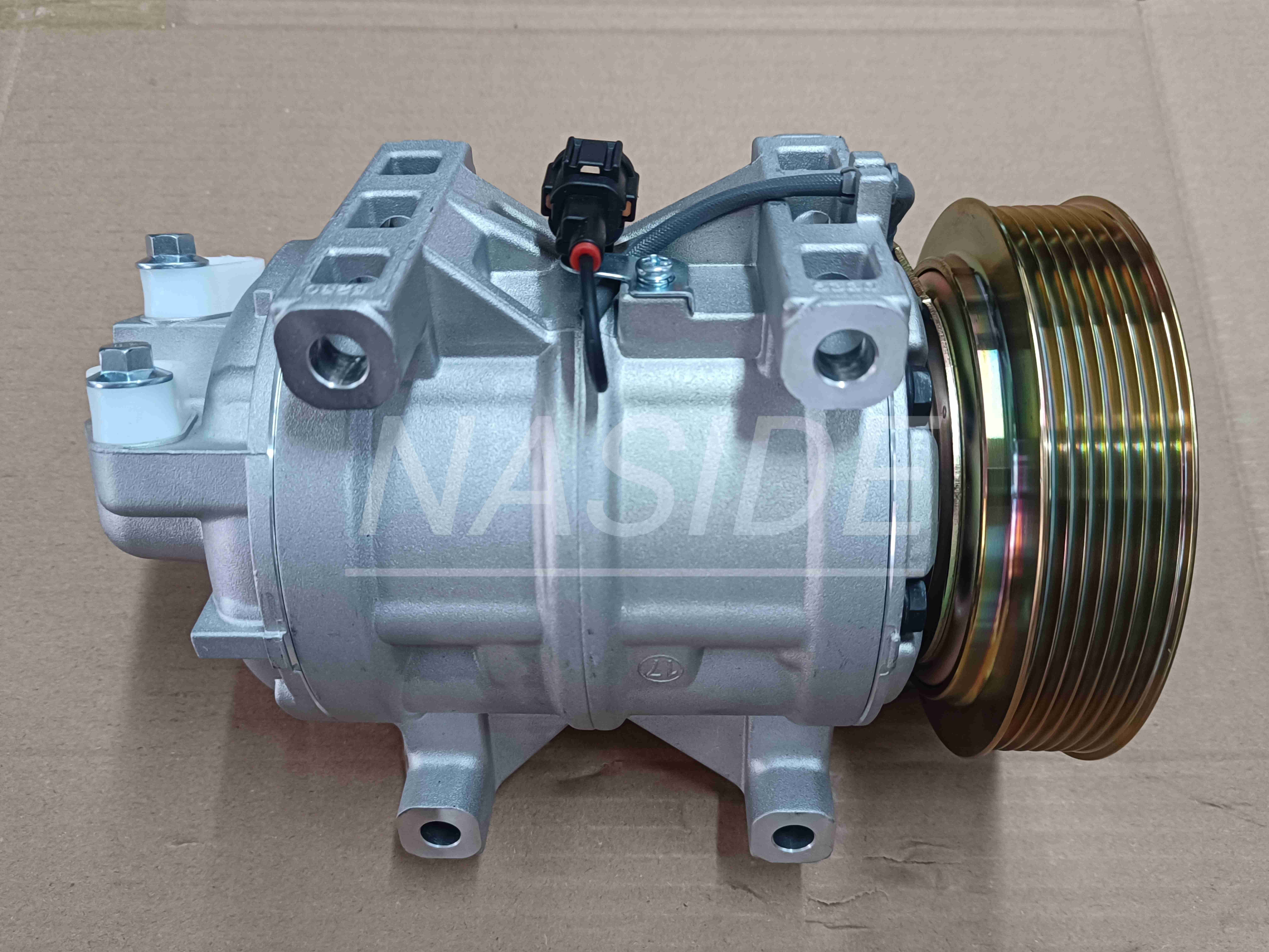 Auto AC Conditioning Compressor For 92600VX100 DKS17CH 5060120350 92600VW200