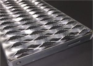 China Perforated Serrated Grating , Grip Strut Safety Grating For Stair Treads on sale