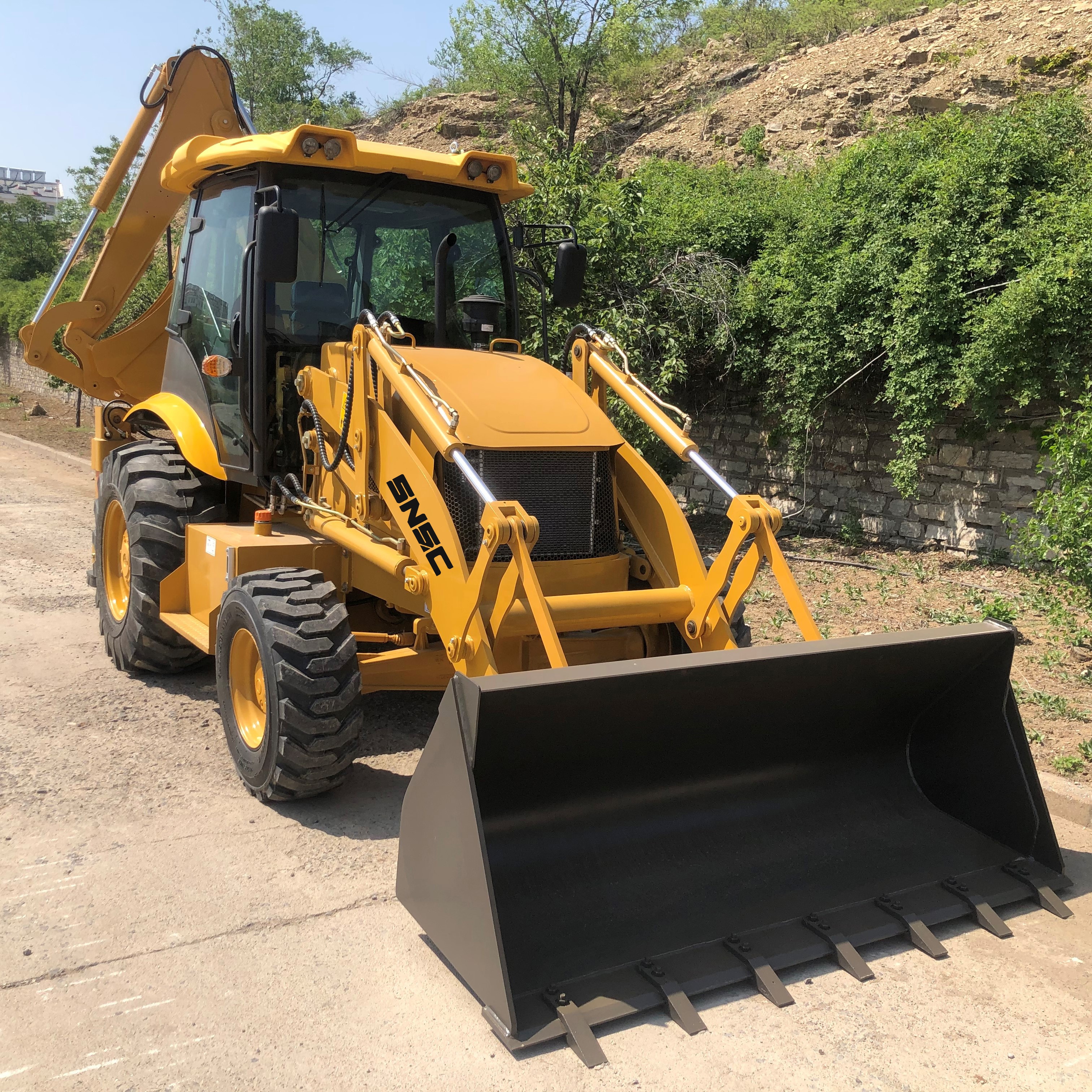 Long Lifetime SNSC 2024 Wheel Loader 0.48cbm with Xiandai Hydraulic Cylinder and YUCHAI Engine