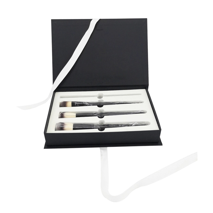 Cardboard Folding Magnetic Cosmetic Packaging Boxes With Ribbon