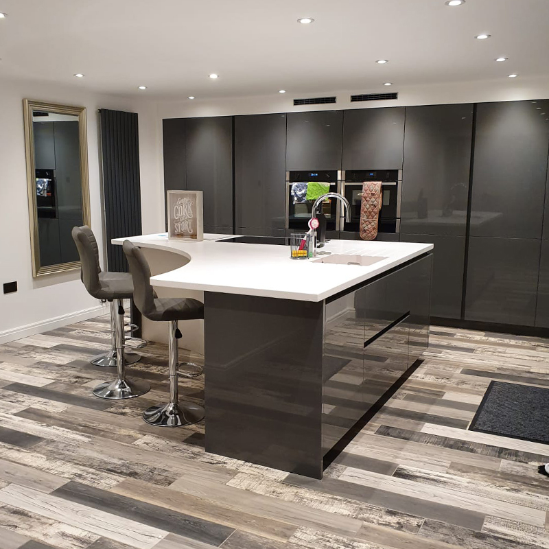 MDF Door Material and Blum Hardware Combination Newest Modern Lacquer Kitchen Cabinet