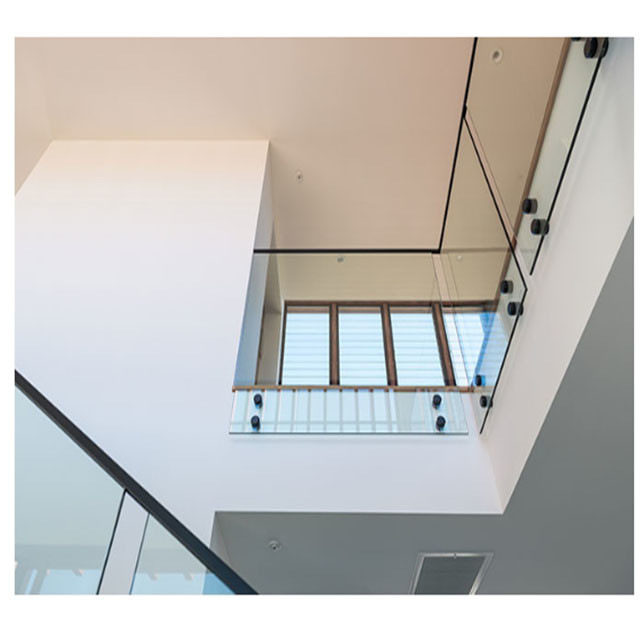 Toughened Internal Glass Balustrades For Internal Landing Voids Class Staircase