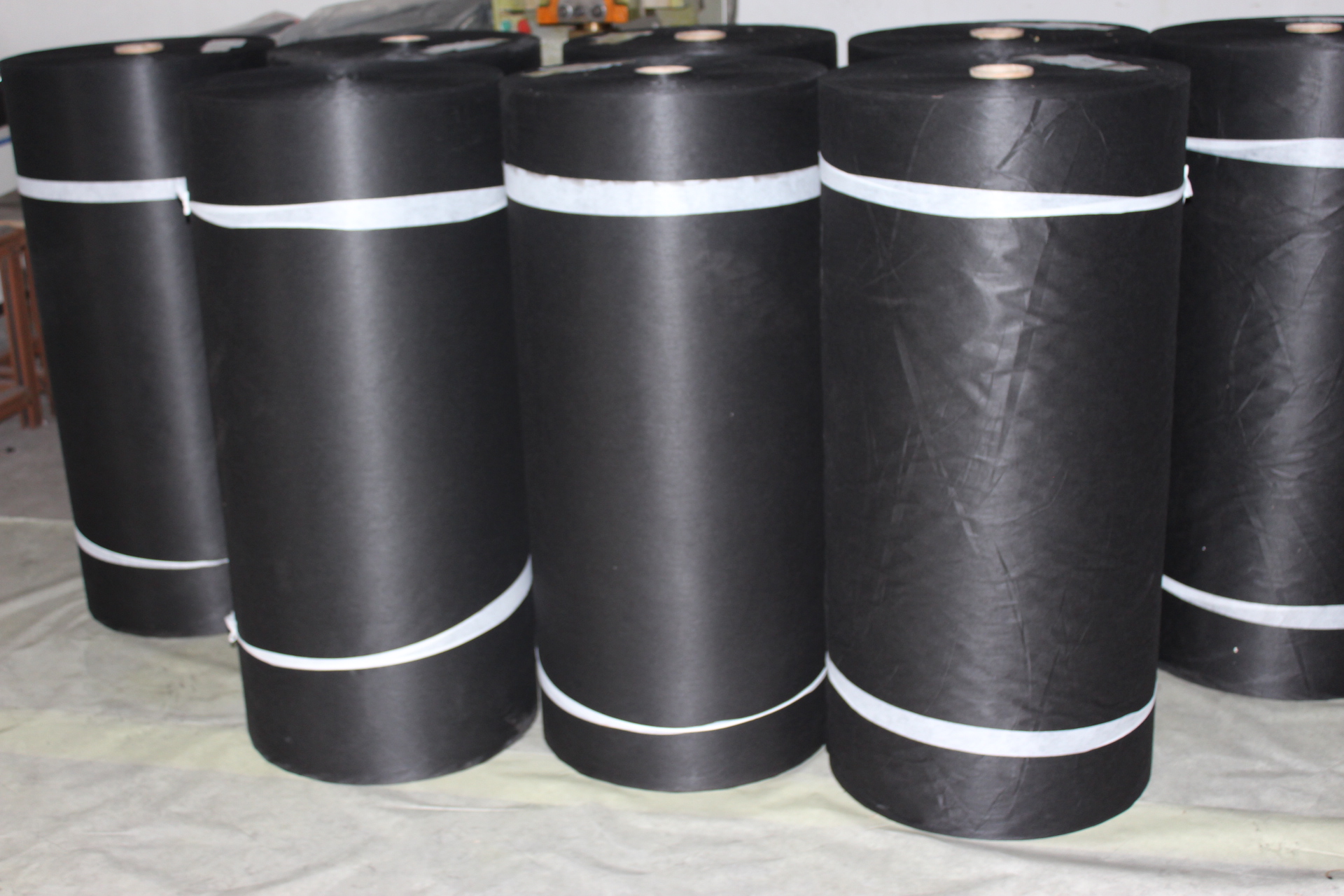 Activated Carbon Nonwoven Filter Fabric Cloth with 30% Carbon Content and 20-10GSM