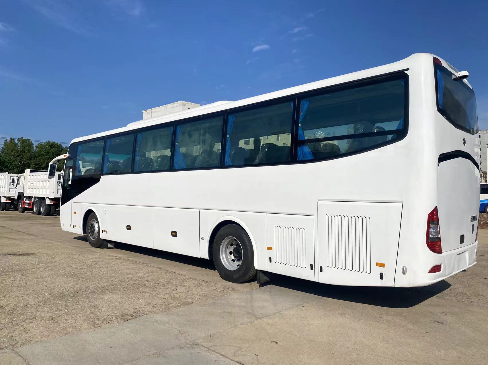 Used Buses Refurbished Youtong 55 Seats Coach Bus with Internal Toilet Drive Type LHD
