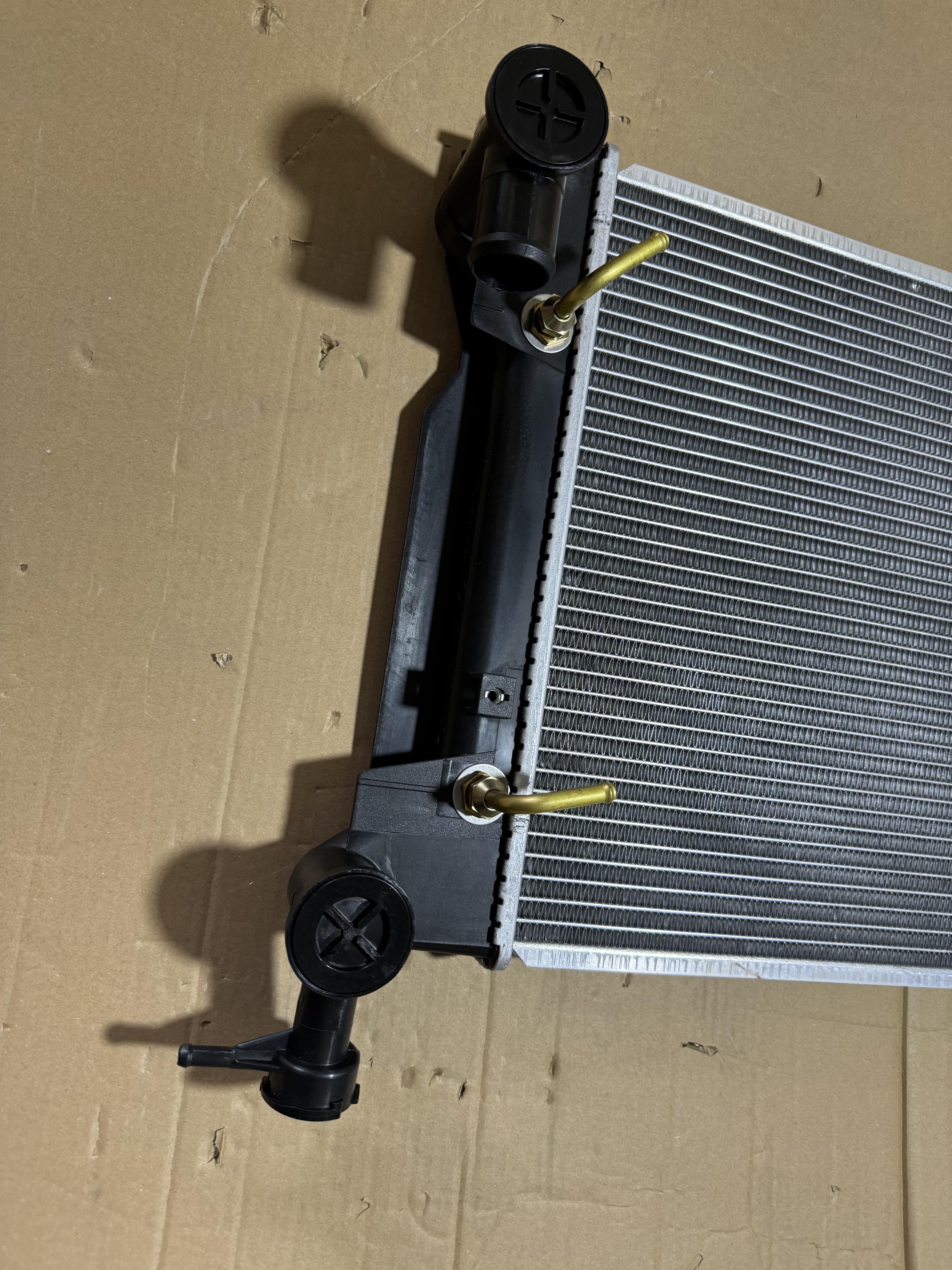 164000T040 Car Fitment TOYOTA FAW GR Aluminum Radiator for TOYOTA COROLLA AT 2004-2017