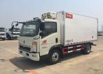 Euro 2 5 Ton Refrigerated Truck For Frozen Foods Transporting XL-300 -18 Degree