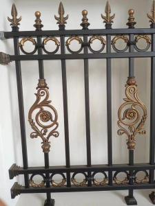 Quality Decorative Security Spear Top Ornamental Aluminum Fence Powder Coated Welded wholesale