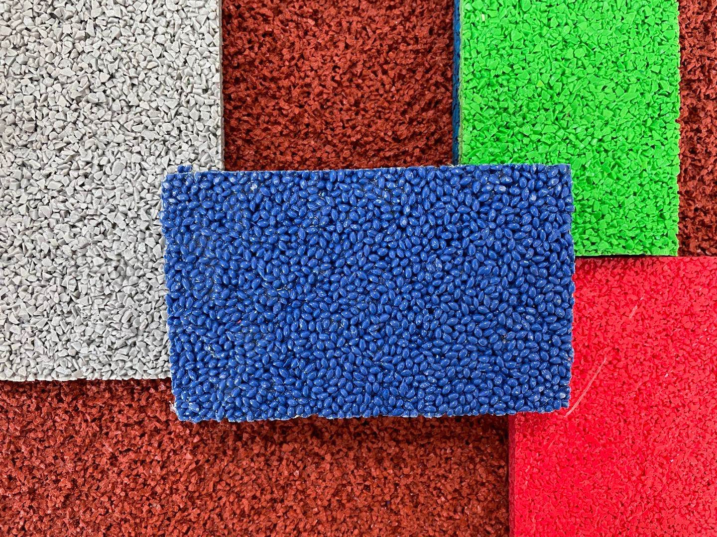 kids playground 4mm Colored Epdm Rubber Granules Anti Ultraviolet