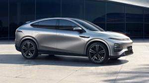 Quality Xpeng G6 Electric Vehicle Mid Size Crossover SUV EV Electric Car Long Range 580km With 0.32h wholesale