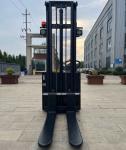 2000kg High Quality Electric Pallet Stacker Full Electric Lift Walkie Madel