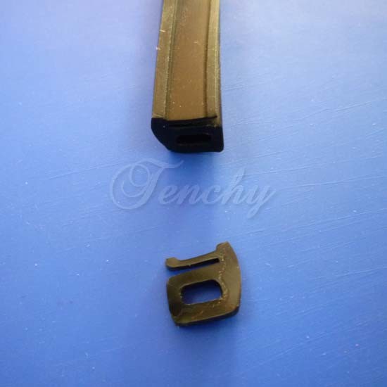 Vehicle Gasket Sealing Silicone Sponge Rubber Extrusions Low Flammability No Harmful