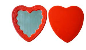 Quality Heart single side pocket mirror wholesale