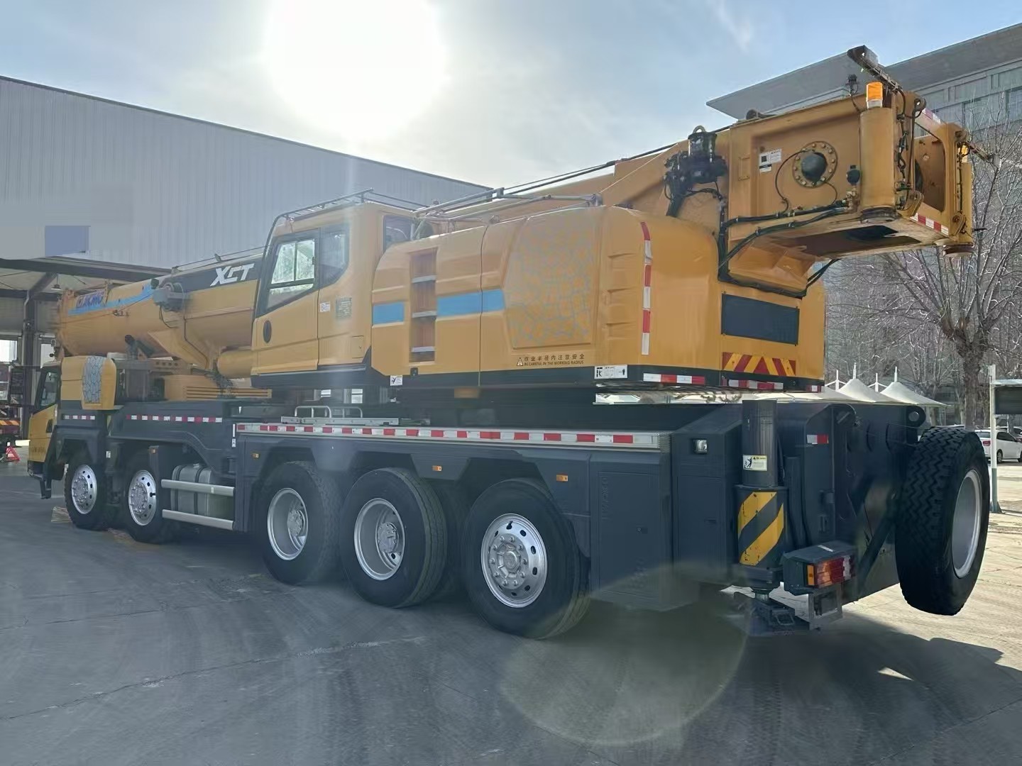 2020 year XC MG Mobile Truck Crane 100 Tons XCT100 For Sale