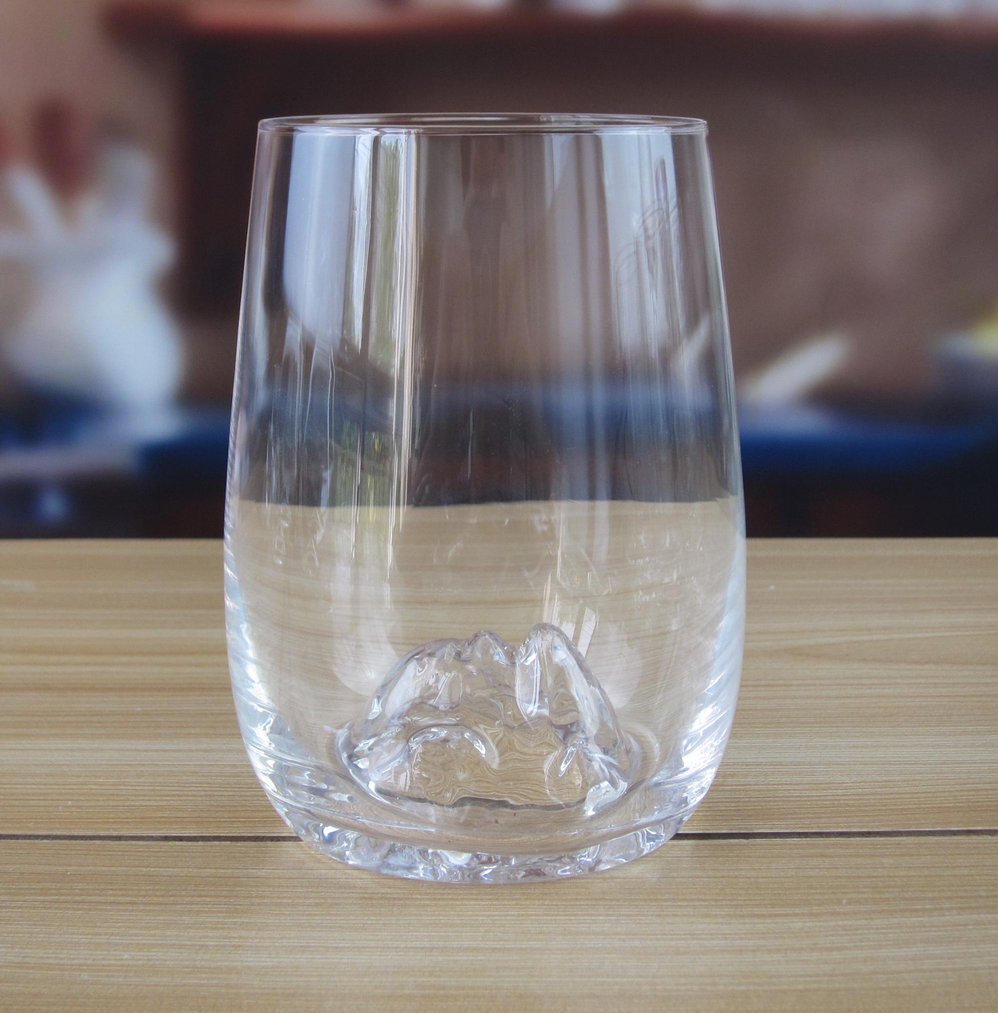 14 Oz Whiskey Glasses With Creative Ice Montain Bottom