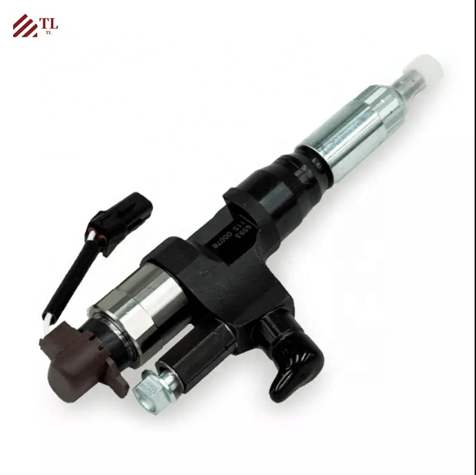 YU'AN 0995000-6353 23670-E0050 Fuel Injector For Hino J05E Excavator Engine Model 6D107