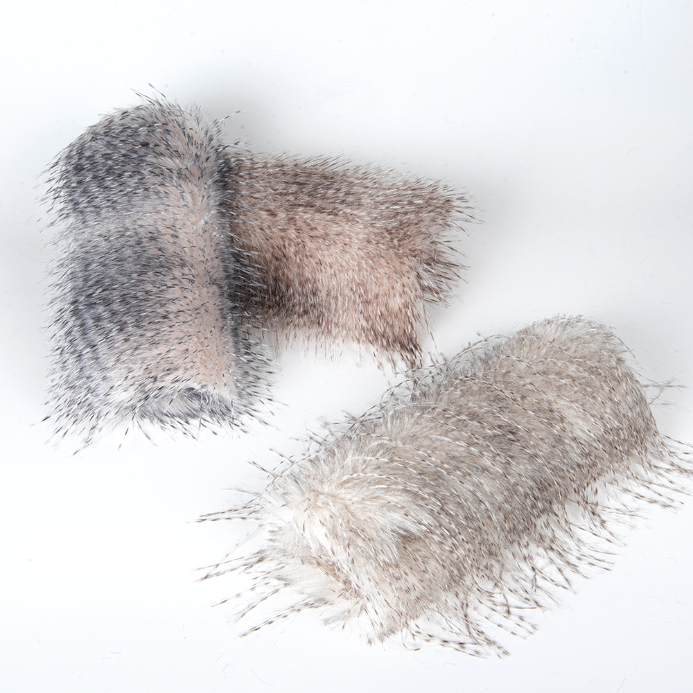 Polyester Back Material High Density 1100g/m Faux Fur Fabric for Garments