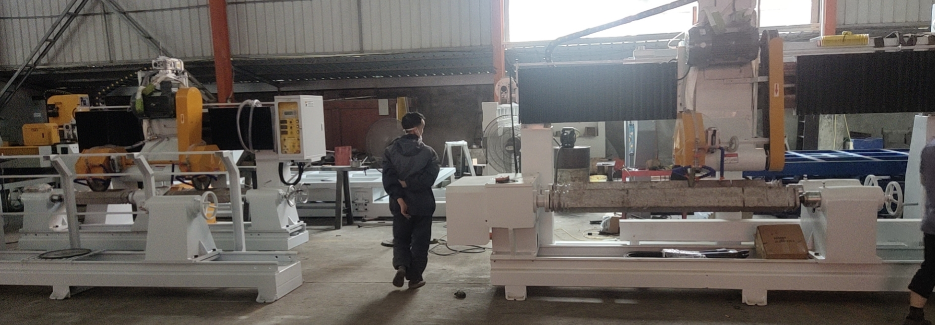PLC CNC Stone Profiling Machine for Column Ball Vase Baluster Balustrade