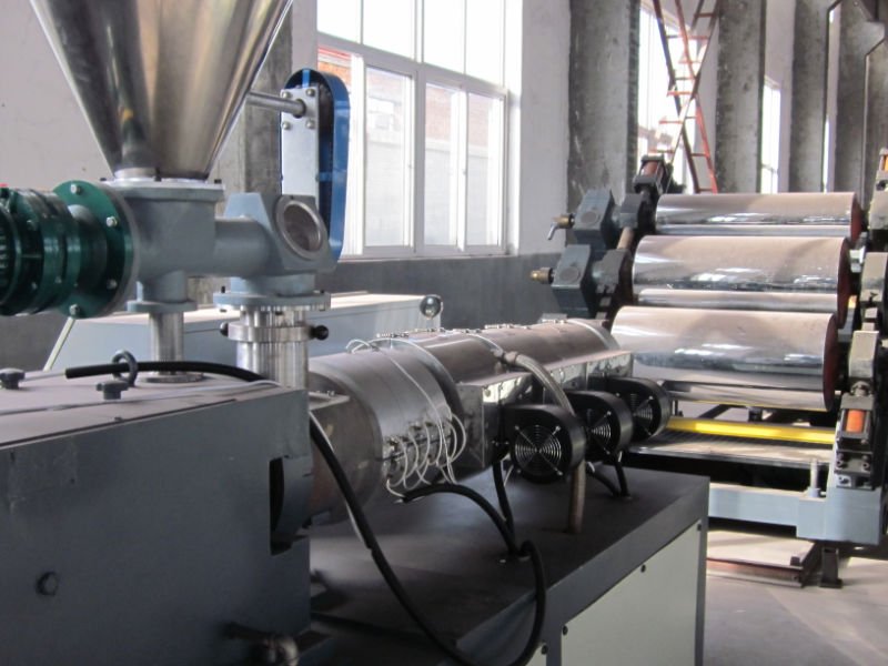 CE Certified PVC Calender Machine PVC Free Foam Sheet Machine Plastic Extruder