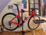 Rim Brake Road Bike Carbon Frame 700C V Brake Tire 25C 150kg Max Load