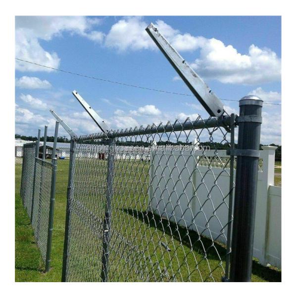 Security Fence Low Carbon Steel Wire 4ft 9 Gauge Chain Link Fence 25 Ft 36 Inch