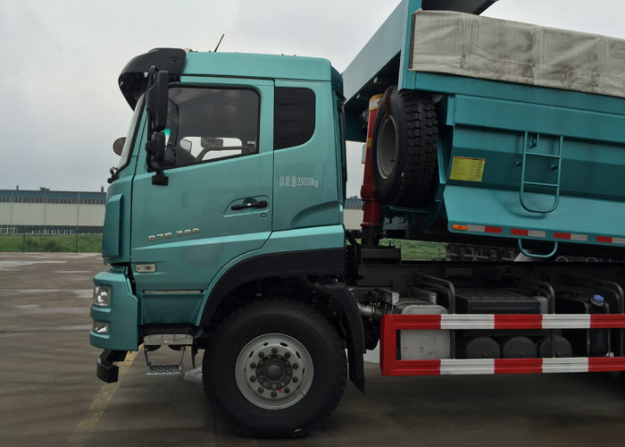 25 - 40 Tons CNHTC Tipper Dump Truck 371HP 10 Wheels For Mining / Municipal Works