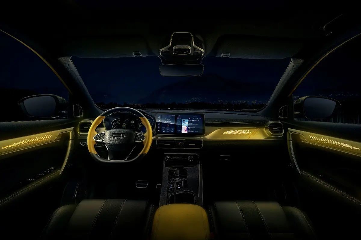 Geely Binyue 2025 1.5L Manual Super Edition with Abundant Storage Space