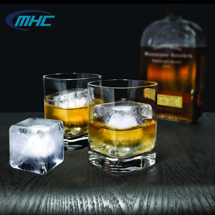 3D Square Silicone Ice Cube Trays Non Stick 15.5*11*5cm Customized