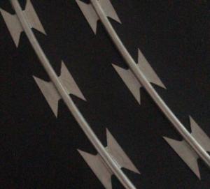 Quality 450mm Concertina BTO22 Razor Barbed Wire Mesh Galvanized Fencing Wire wholesale