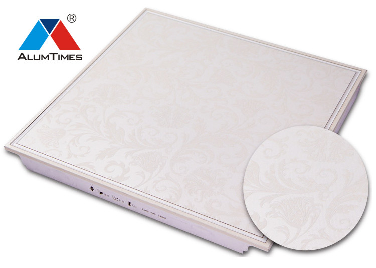 Water Proof Artistic House Interior Ceiling Tiles Suspended Type Flower Design