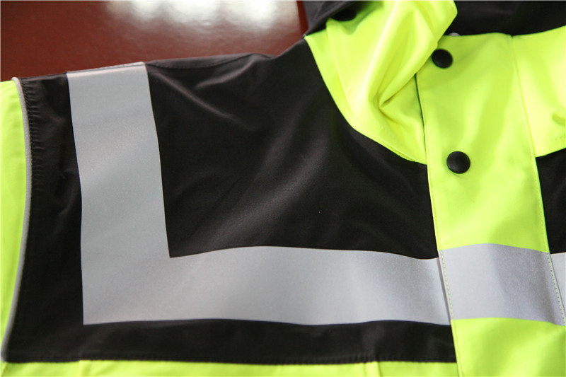 Class 3 HIVIS Work Clothes Withstand 50 Industrial Washes Safety Rain Jacket