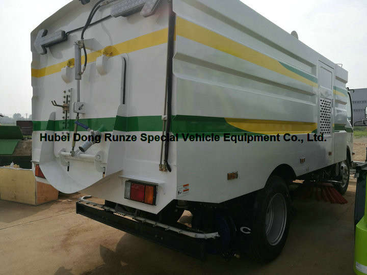 ISUZU Good Quality Road Cleaning Sweeper 