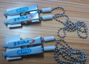 Quality Custom logo napkin holder dental bib crocodile clip nickle metal beaded chain cheap price wholesale