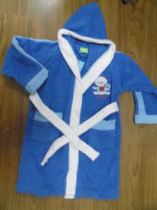 Quality cotton woven terry fabric embroidered boy hooded Bath Robes wholesale