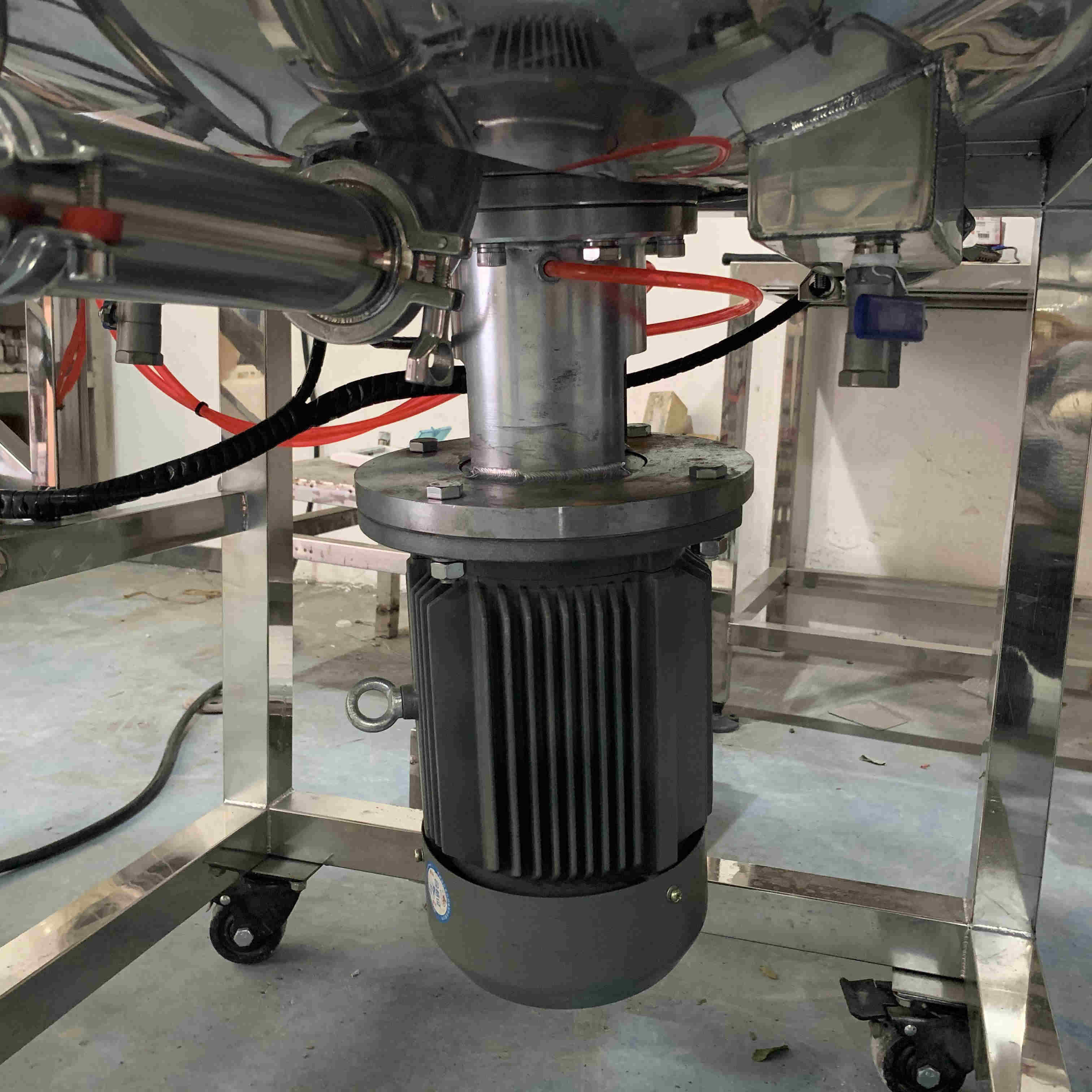 Customizable Liquid Soap Manufacturing Plant Hand Sanitizer Making Machine
